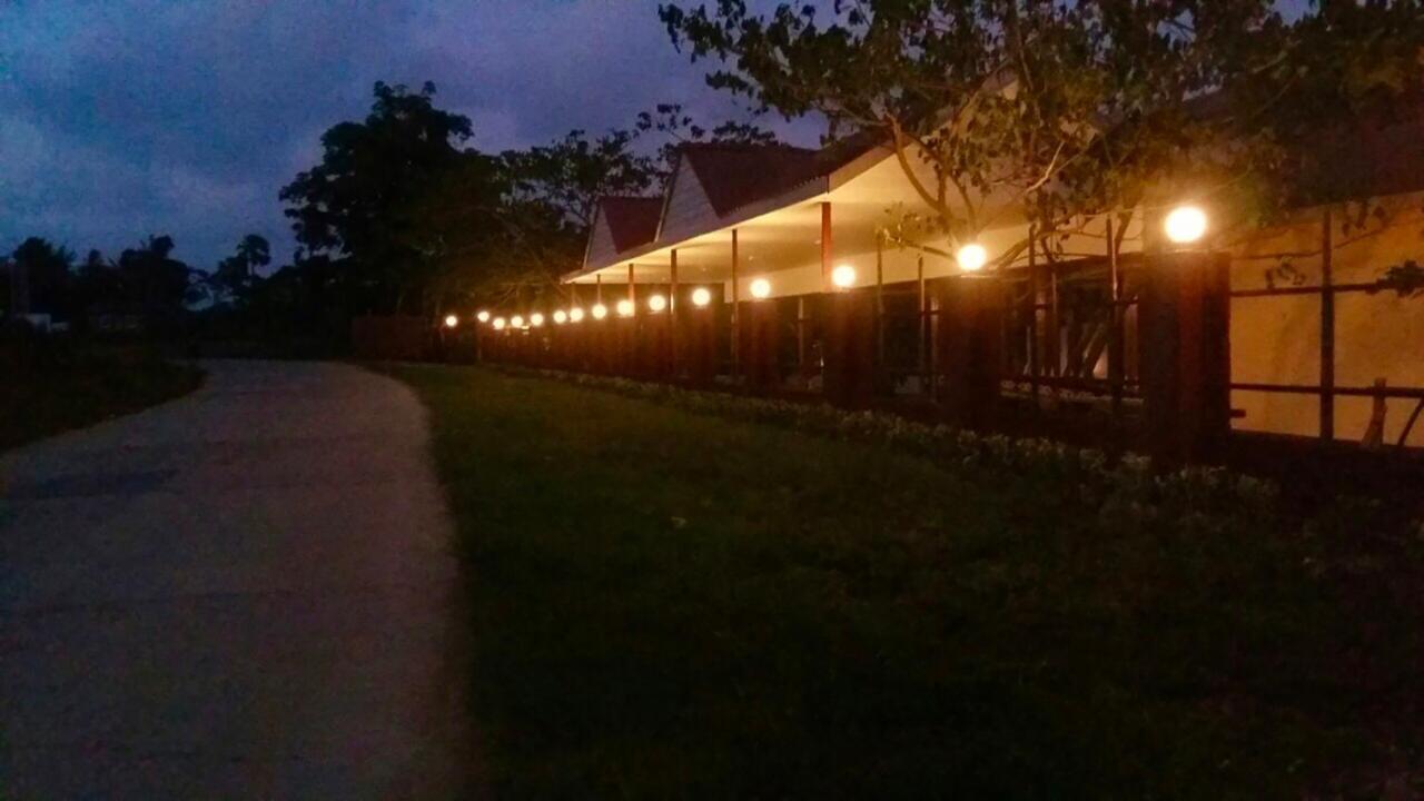 Hotel Hill Garden Chaungtha